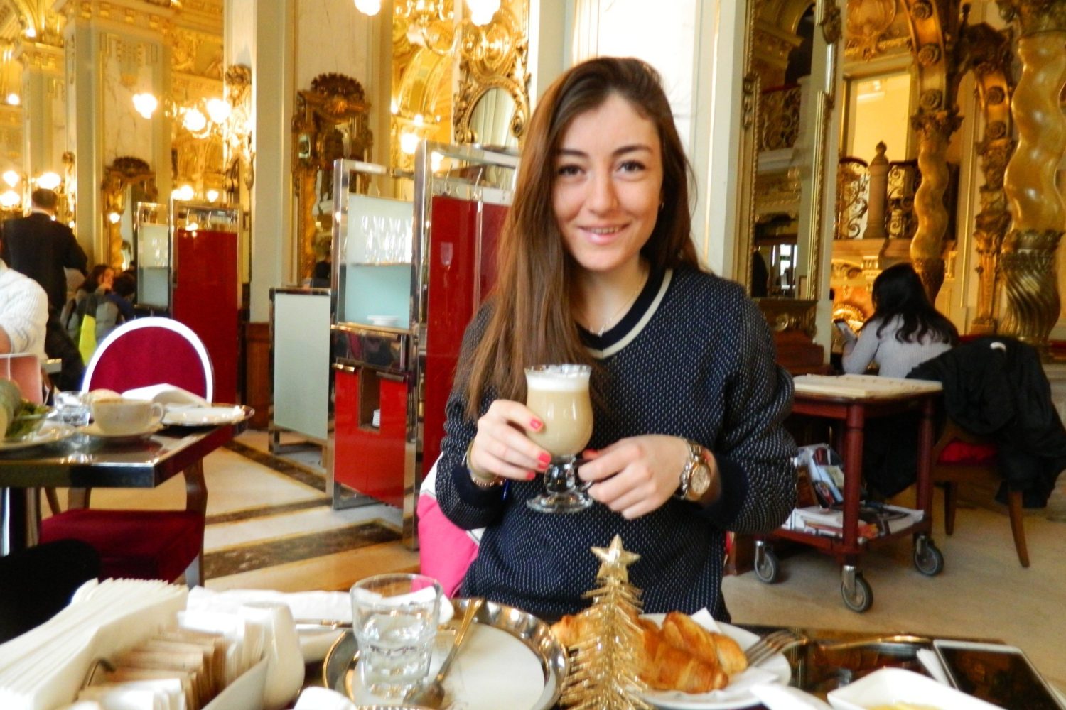 New York Cafe Budapeşte