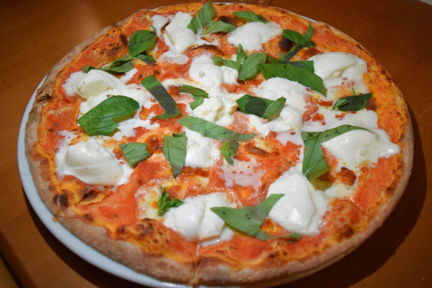 pizzeria pera asmalımescit Margherita con Bufala, Pizzeria Pera
